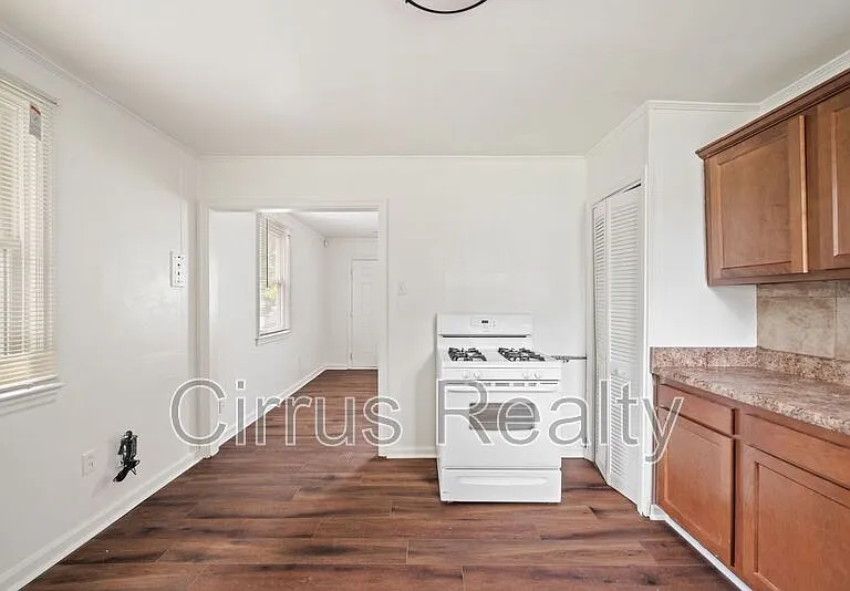 2822 Ryland Rd — Photo 9