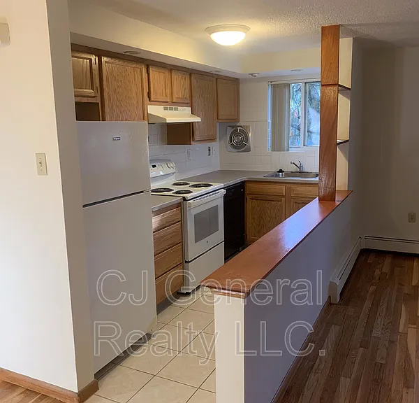 20 Hunt St #25C — Photo 4
