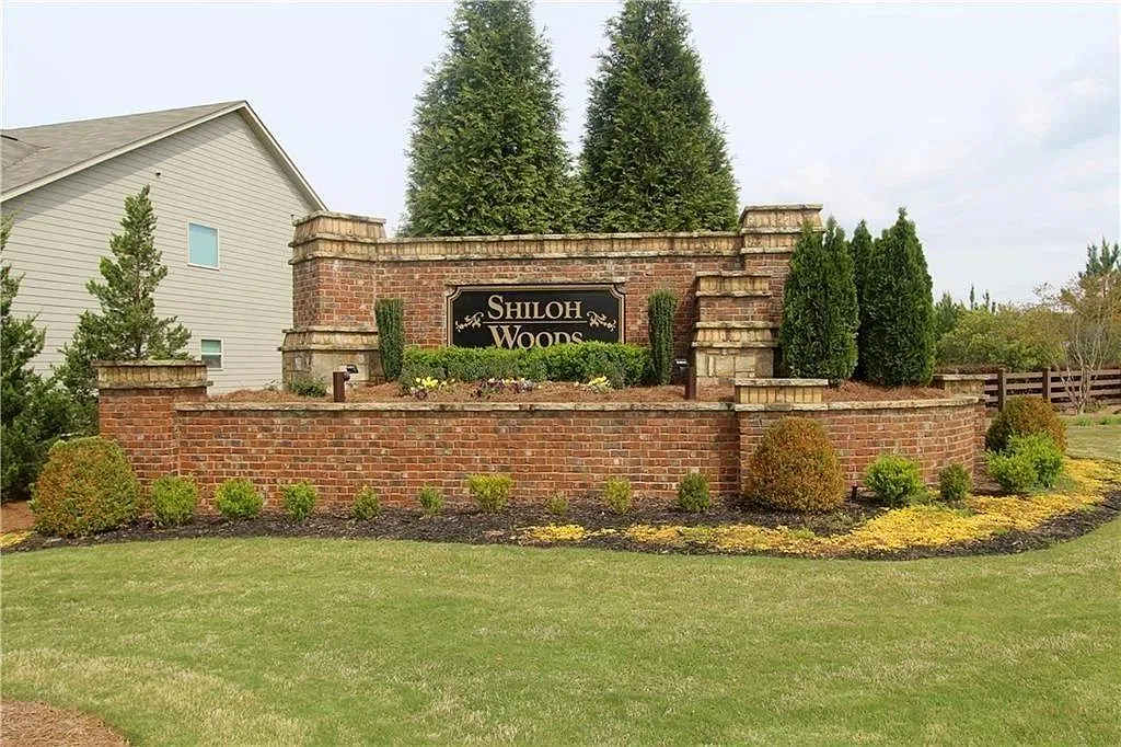 3 bed, 2.5 bath, 1963 sqft, $2,499 — Photo 1