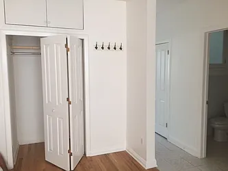 Rented by Alexander Bilu, LREB