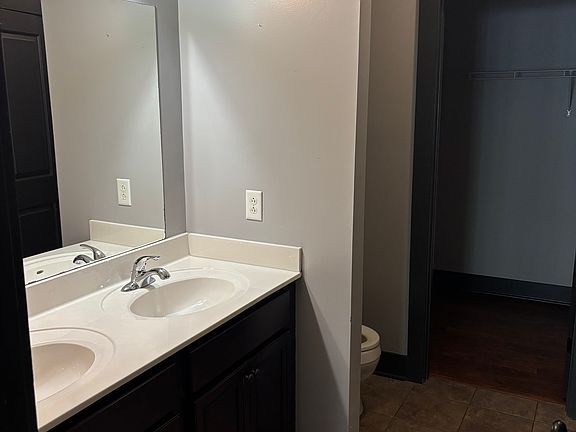 5th image of 3038 Whitland Crossing Dr