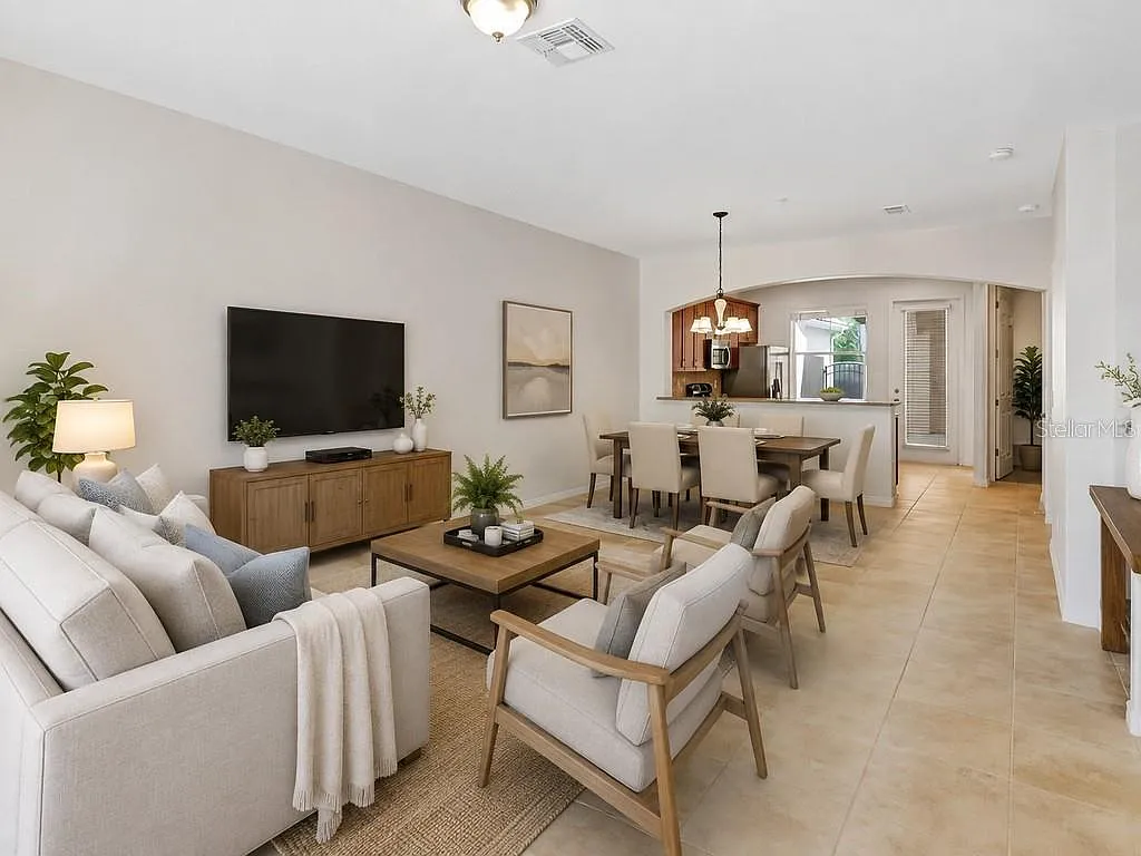 3 bed, 2.5 bath, 1841 sqft, $2,700 — Photo 3