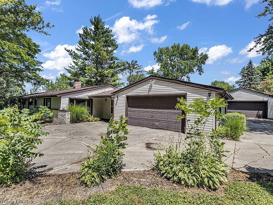 12777 Manchester Dr, Chesterland, OH 44026 Zillow
