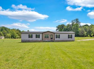 17701 Old Kentucky Rd, Walling, TN 38587
