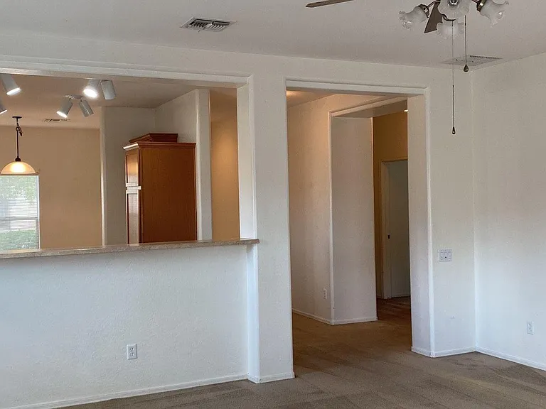 5257 W Shumway Farm Rd — Photo 4