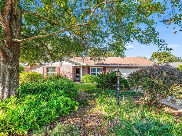 185 Lagoon Rd, Winter Haven, FL 33884