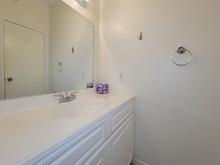 7119 N Holiday Dr #7119 — Photo 22