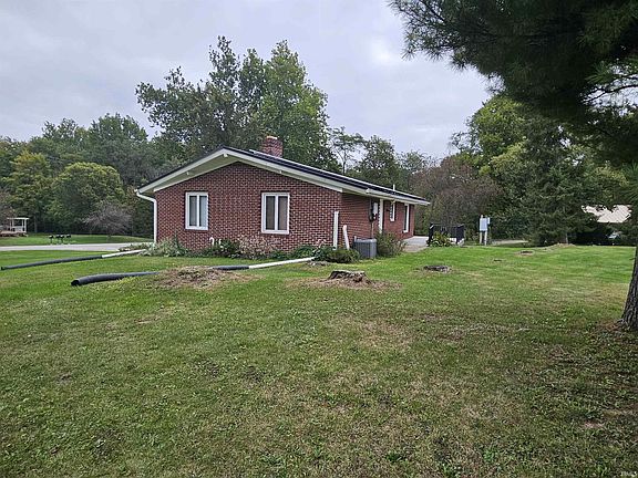3rd image of 60009 County Road 3