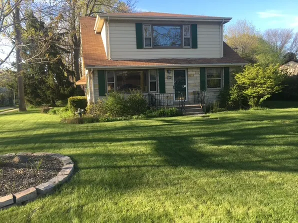 1926 W Grange Ave, Milwaukee, WI 53221