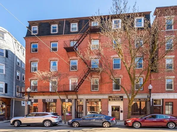 431-439 Hanover St, Boston, MA 02109