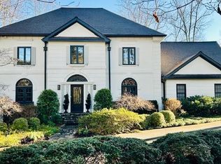 330 Buckingham Forest Ct, Roswell, GA 30075