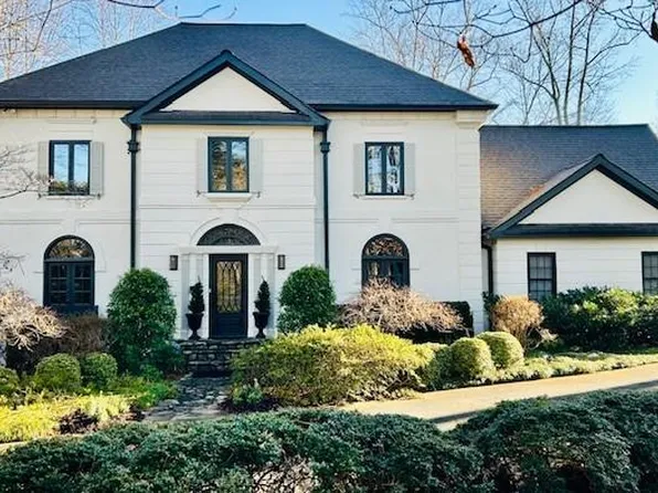 330 Buckingham Forest Ct, Roswell, GA 30075