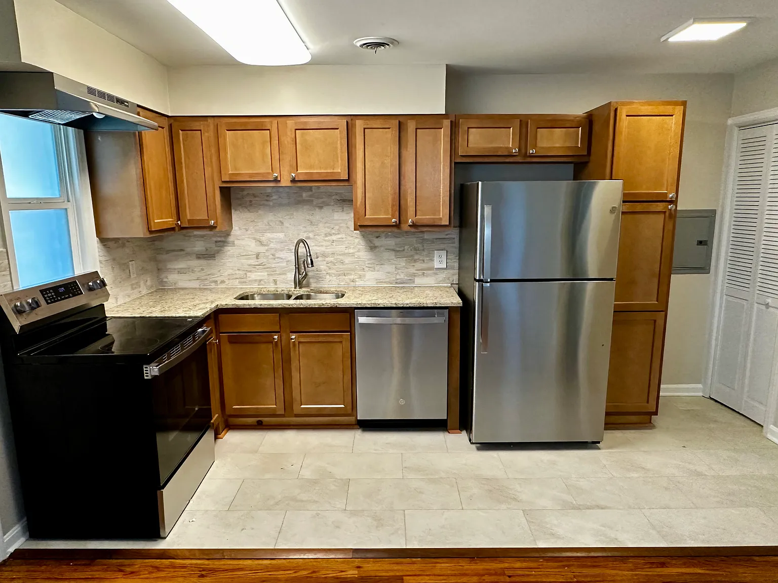 1 bed, 500 sqft, $1,100 — Photo 2