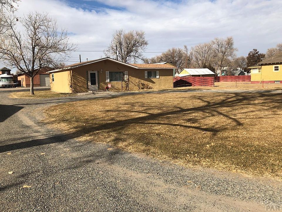 1st image of 606 9th St