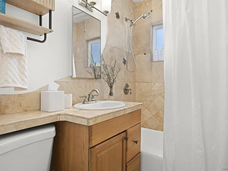 4614 Saratoga Ave — Photo 27