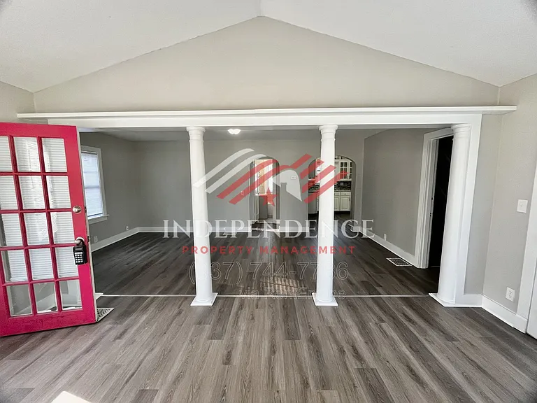 25 Orchard Ave — Photo 4