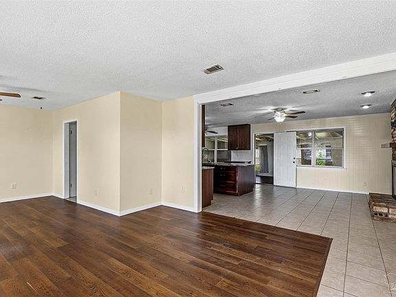 2nd image of 4975 La Ventana Ct