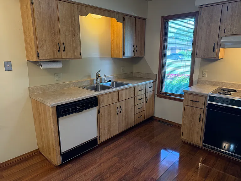 4035 S Parkhill Ct — Photo 5
