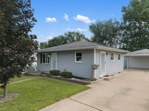 213 N Park Blvd, Freeport, IL 61032