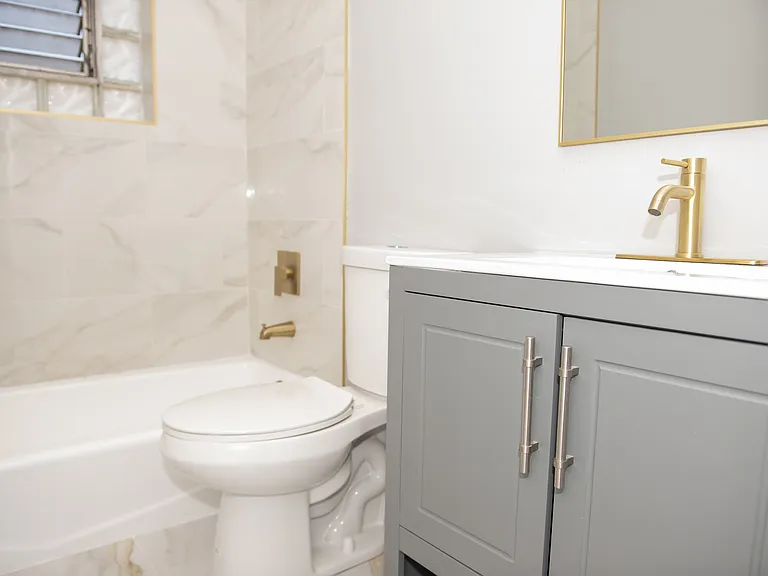 101 Oglesby Ave #3W — Photo 20