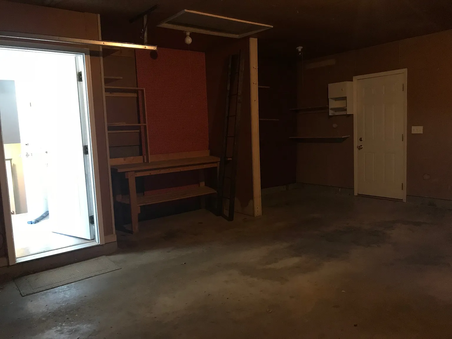2 bed, 1000 sqft, $1,150 — Photo 2