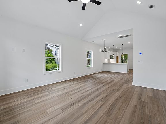 4th image of 1511 Cheatham St
