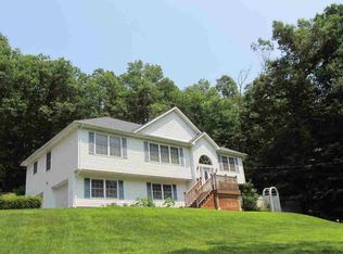 90 Old Sylvan Lake Rd, Hopewell Junction, NY 12533