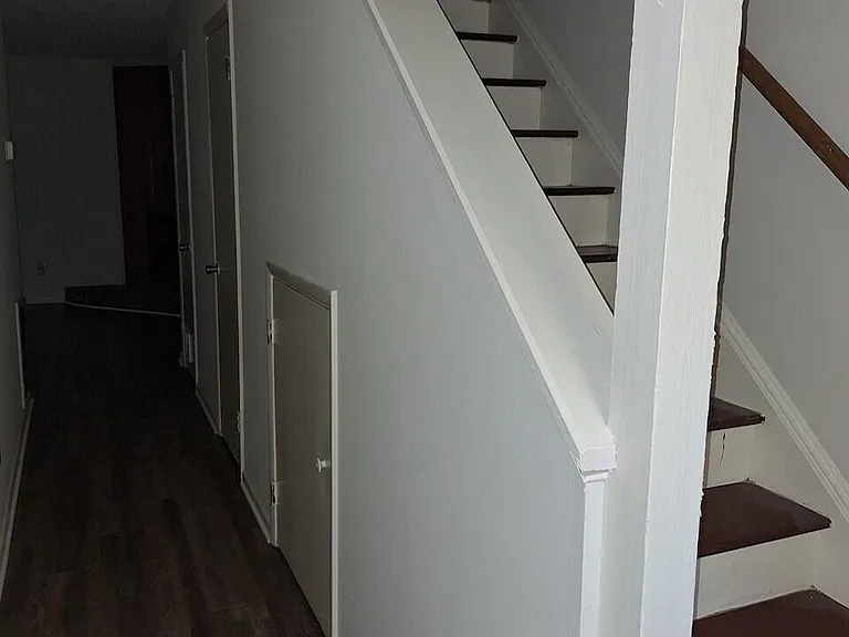 104 Eric Ct #A — Photo 2