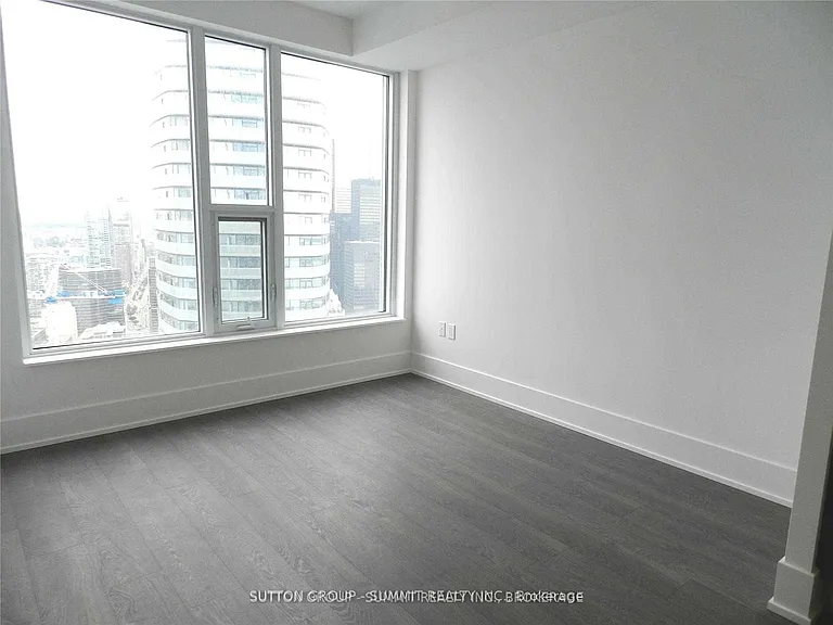10 York St #6213 — Photo 7