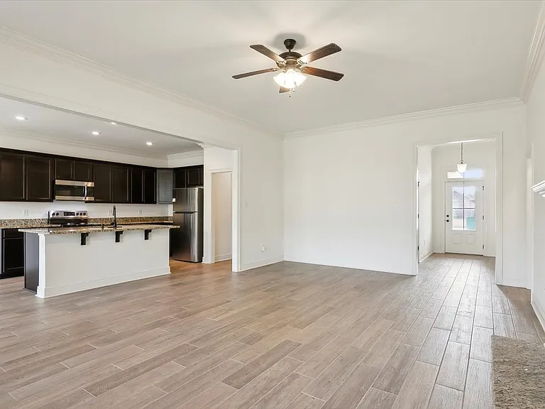 1013 Cypresswood — Photo 8