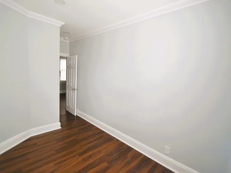 56 Hobart Pl #5 — Photo 10