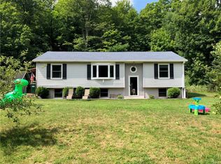 527 Pumphouse Rd, Mexico, NY 13114