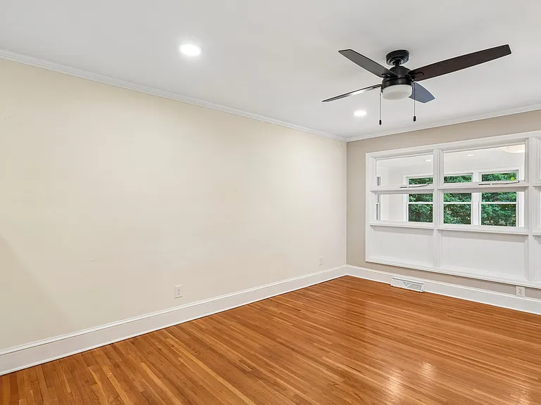 1031 Cutler Pl — Photo 31
