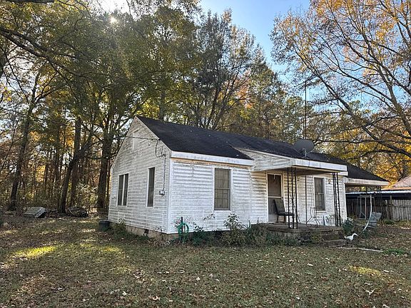 3rd image of 7 Southern Ct