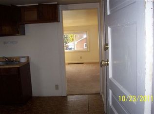 7359 Voerner Ave, Center Line, MI 48015