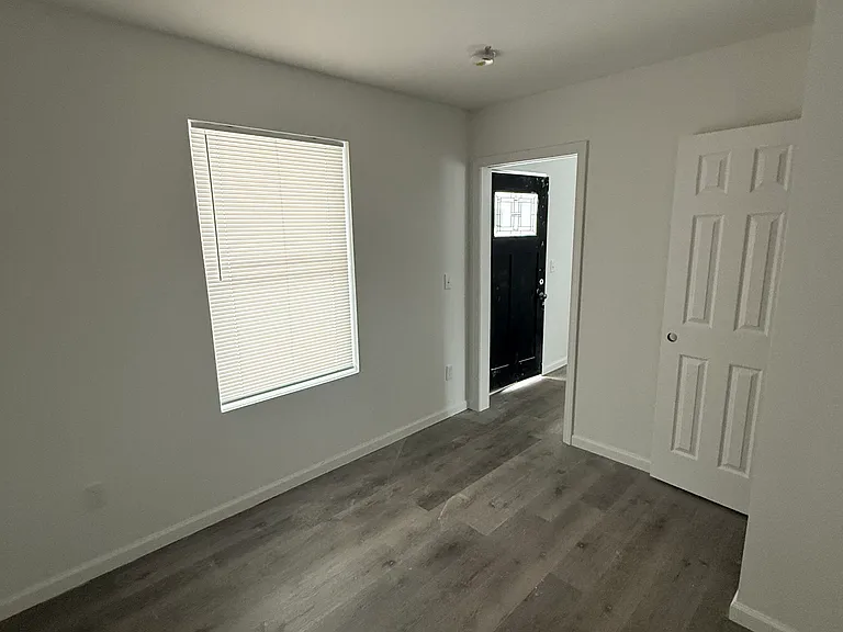 55 Brewster St #1 — Photo 5