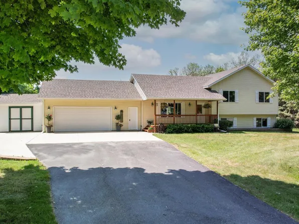 235 Pleasant St, Dexter, MN 55926