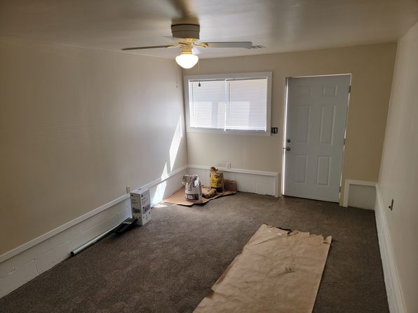 202 N Elgin Ave, Sperry, OK 74073