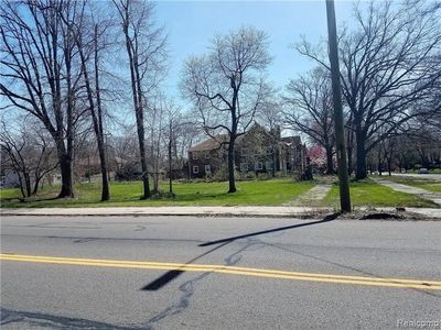 2445 W McNichols Rd, Detroit, MI, 48221