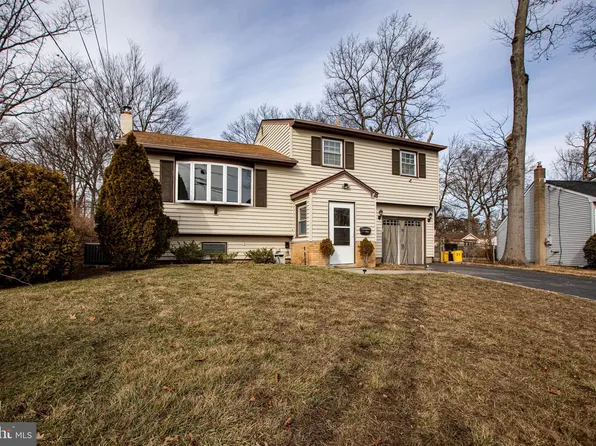 29 Tanglewood Dr, Hamilton, NJ 08619