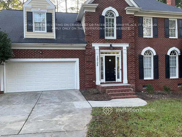10708 Ridge Acres Rd — Photo 2