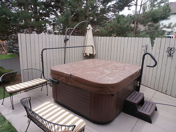 Hot Tub and patio