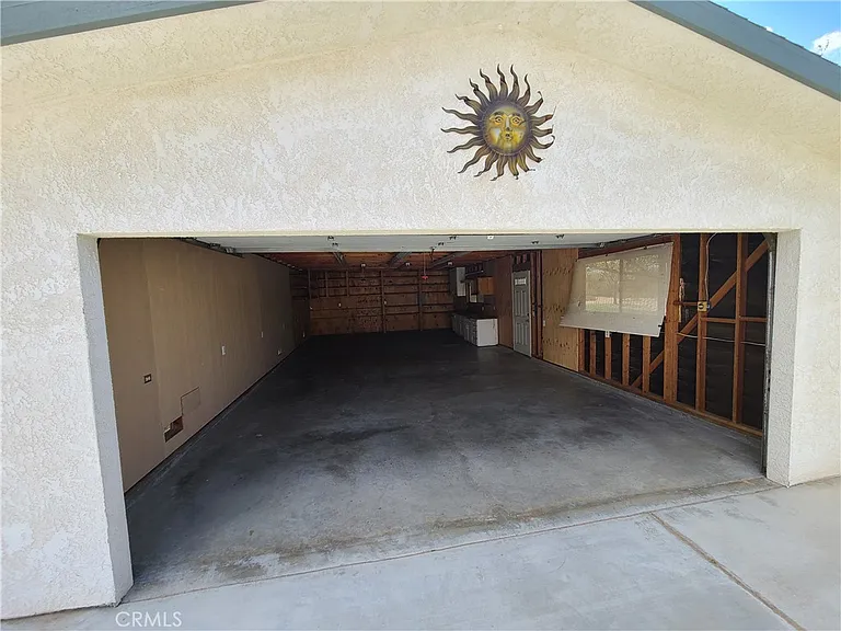 13881 Jicarilla Rd — Photo 21