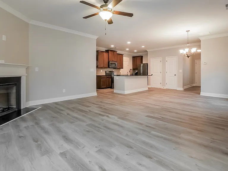 1210 Pebble Rock Rd — Photo 5