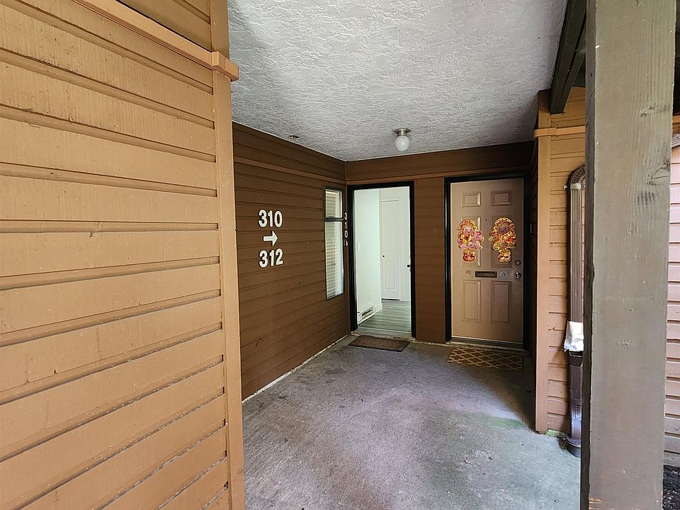 1st image of 10620 150th St #310