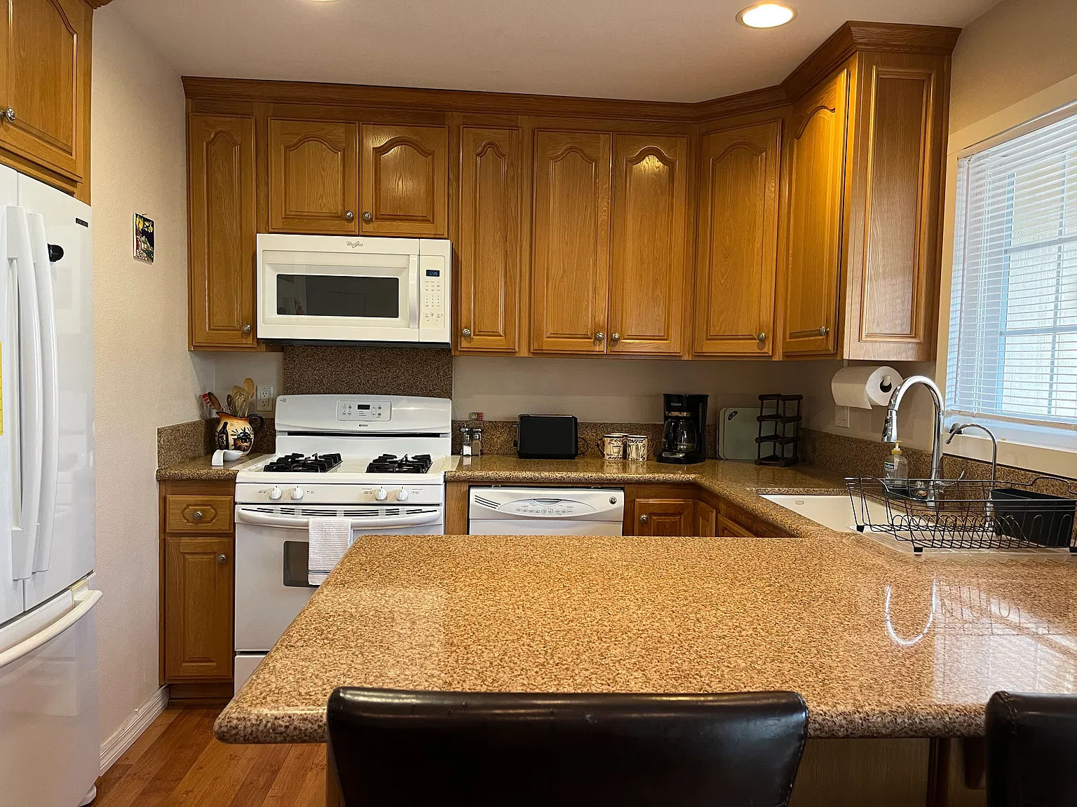 2 bed, 960 sqft, $2,950 — Photo 4