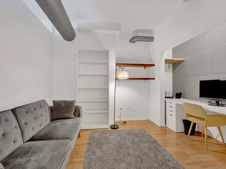 1200 W Monroe St #412 — Photo 19