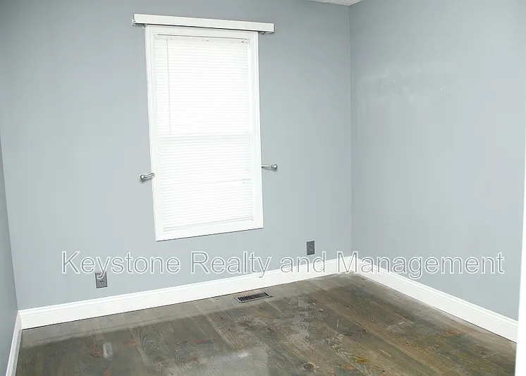1909 Timberline Cir — Photo 7