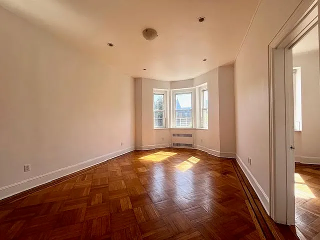 184 New York Ave #2 — Photo 3