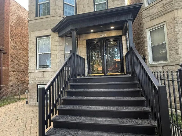 3430 N Keeler Ave APT 1, Chicago, IL 60641